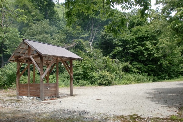 白い森オートキャンプ場 山形県