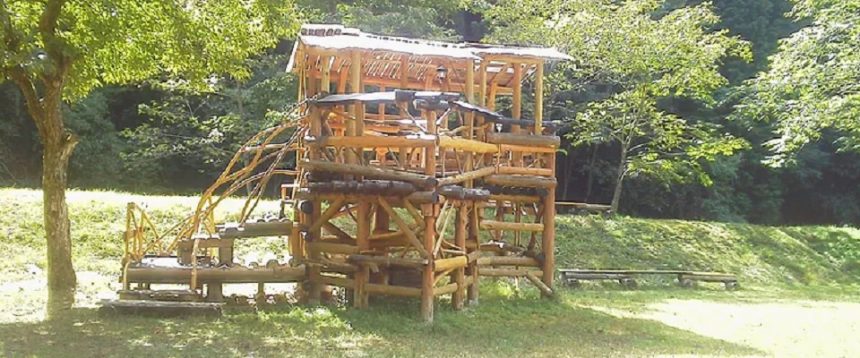 美山くるみの森キャンプ場　ツリーハウス
