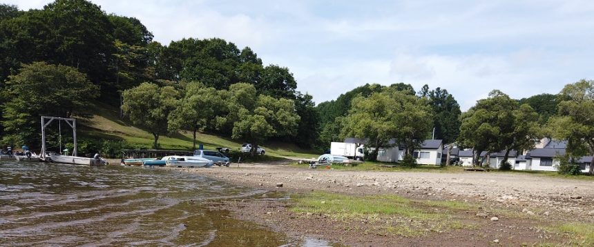 湖上トイレが5隻 こたかもりオートキャンプ場 福島県