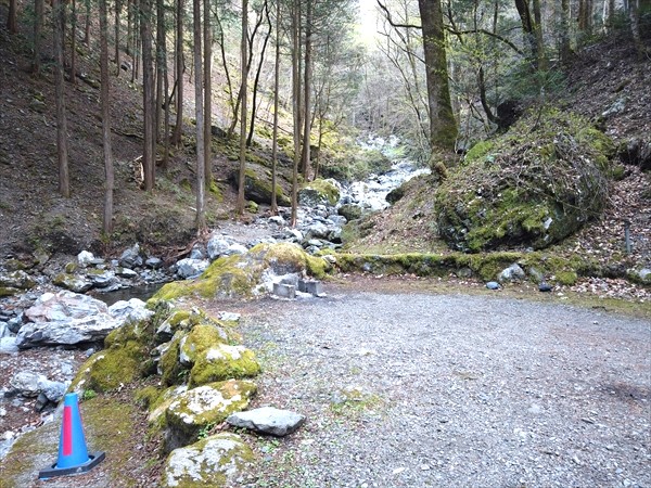 白岩渓流園キャンプ場