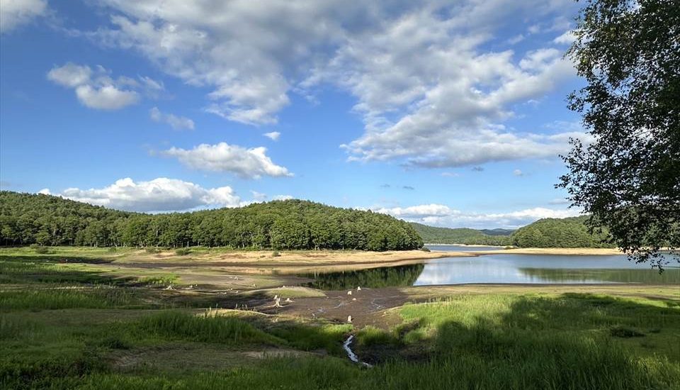 岩洞湖家族旅行村