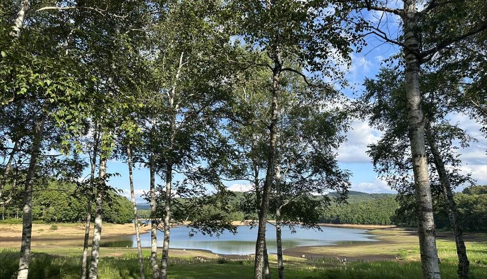岩洞湖家族旅行村