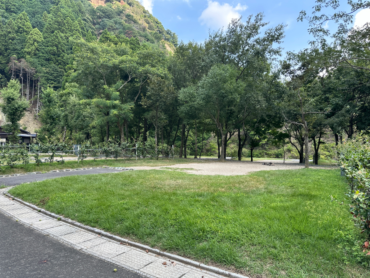 青川峡キャンピングパーク