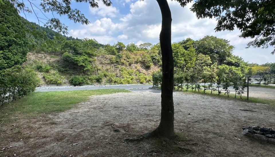 青川峡キャンピングパーク