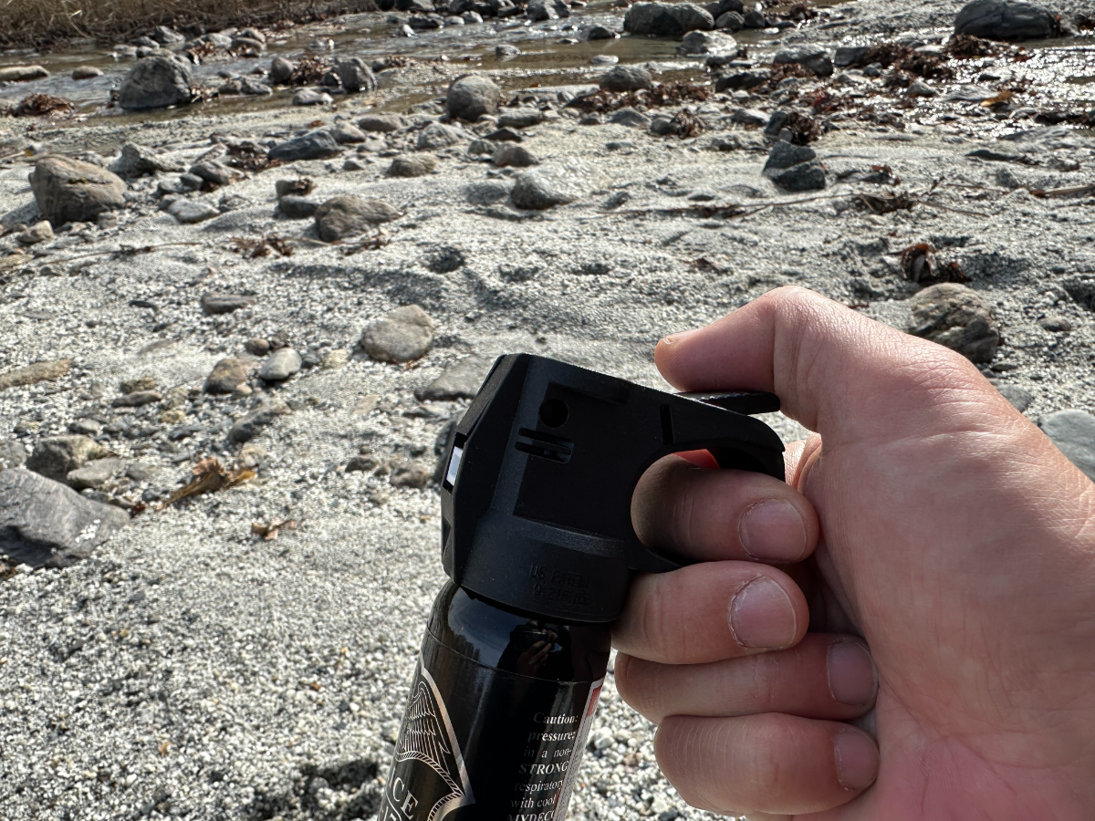 熊スプレー　ポリスマグナム (5)