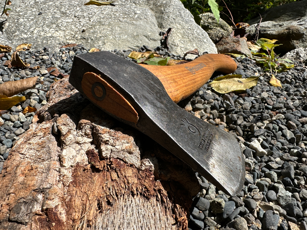 ハクスバーナ斧