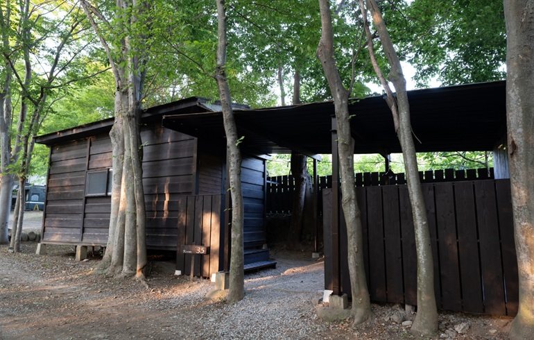 長瀞オートキャンプ場バンガローサムネ